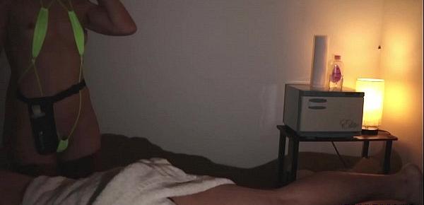 [real and unscripted] Happy Ending at a Massage  Parlor